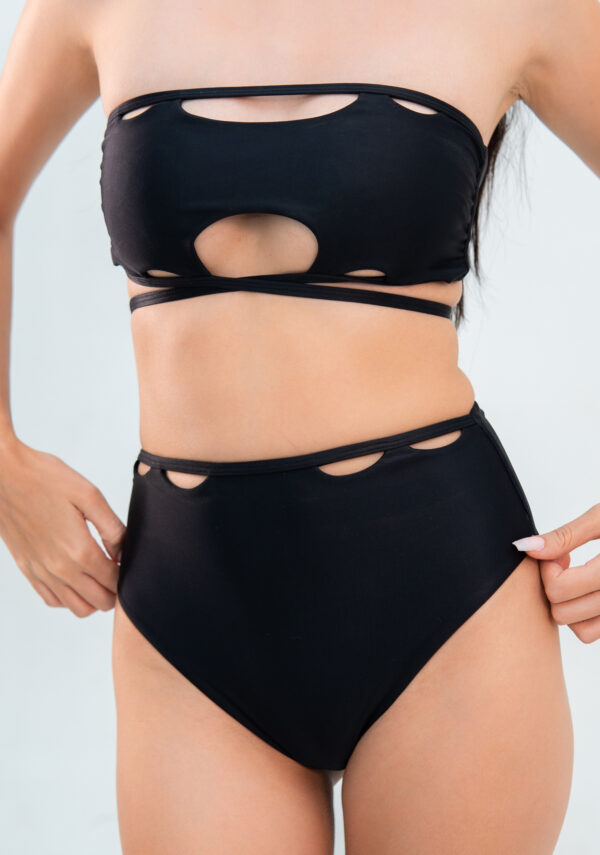 Calcinha HP Recortes Preta